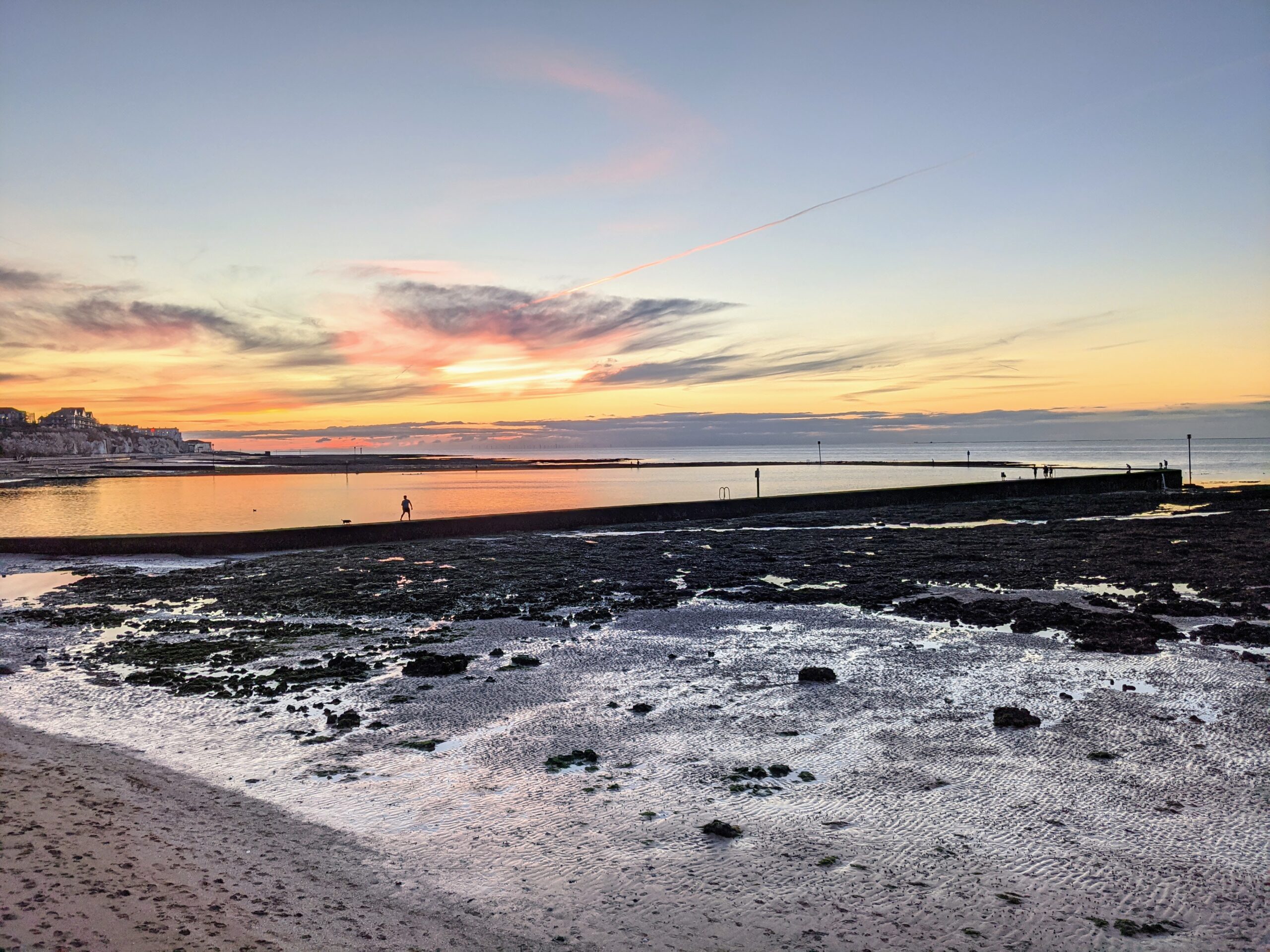 Walpole bay tidal pool, palm bay, cliftonville margate sunset